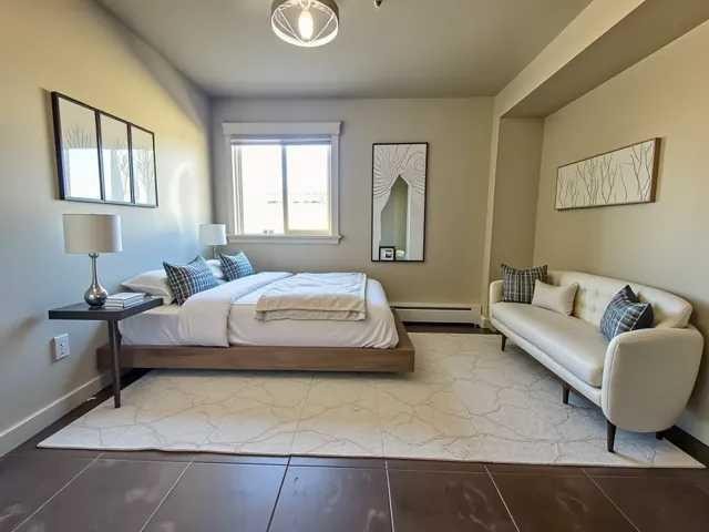 34-1230 Cameron Avenue Sw, Calgary, AB - Indoor Photo Showing Bedroom