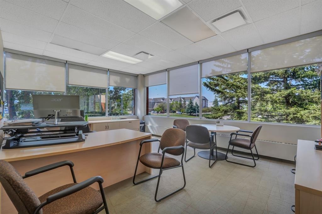 2711 39 Avenue Ne, Calgary, AB