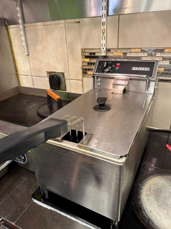 123 Downtown Lane, Calgary, AB