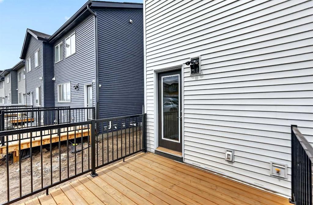 7055 Rangeview Avenue Se, Calgary, AB - Outdoor With Deck Patio Veranda