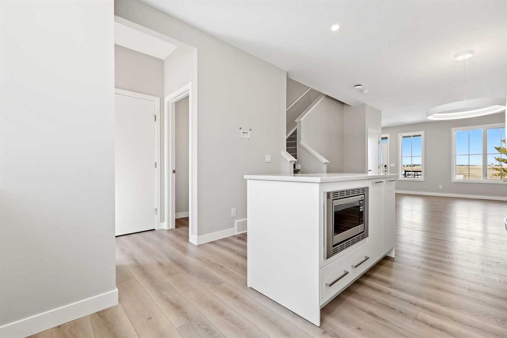 7055 Rangeview Avenue Se, Calgary, AB - Indoor With Fireplace