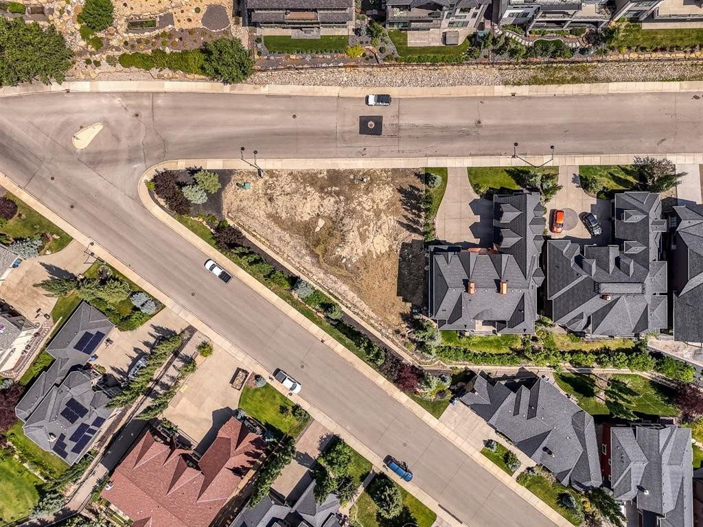 7695 Elkton Drive Sw, Calgary, AB