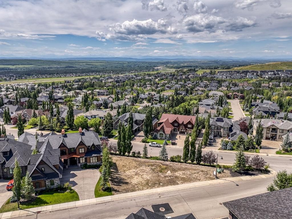 7695 Elkton Drive Sw, Calgary, AB