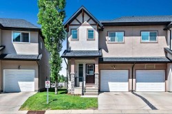 11 Cimarron Vista Gardens Okotoks, AB T1S 0G2