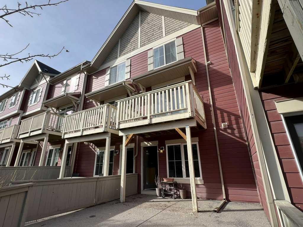 28 Kinlea Common Nw, Calgary, AB - Outdoor