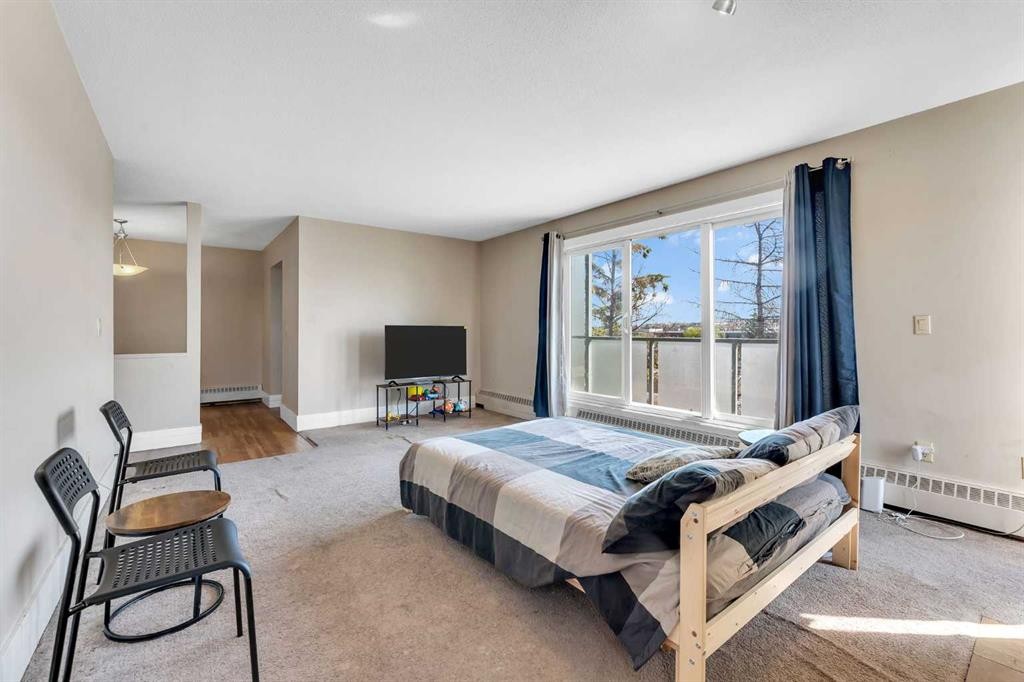 315-335 Garry Crescent Ne, Calgary, AB - Indoor