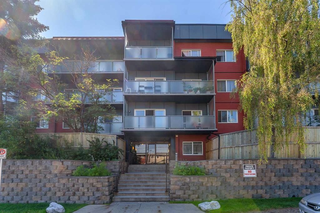 315-335 Garry Crescent Ne, Calgary, AB - Outdoor With Balcony With Facade