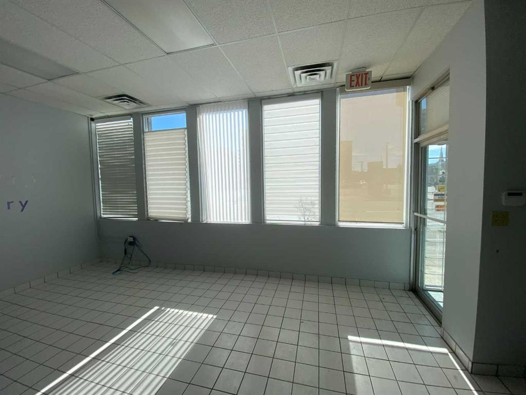 1350 11 Avenue Sw, Calgary, AB