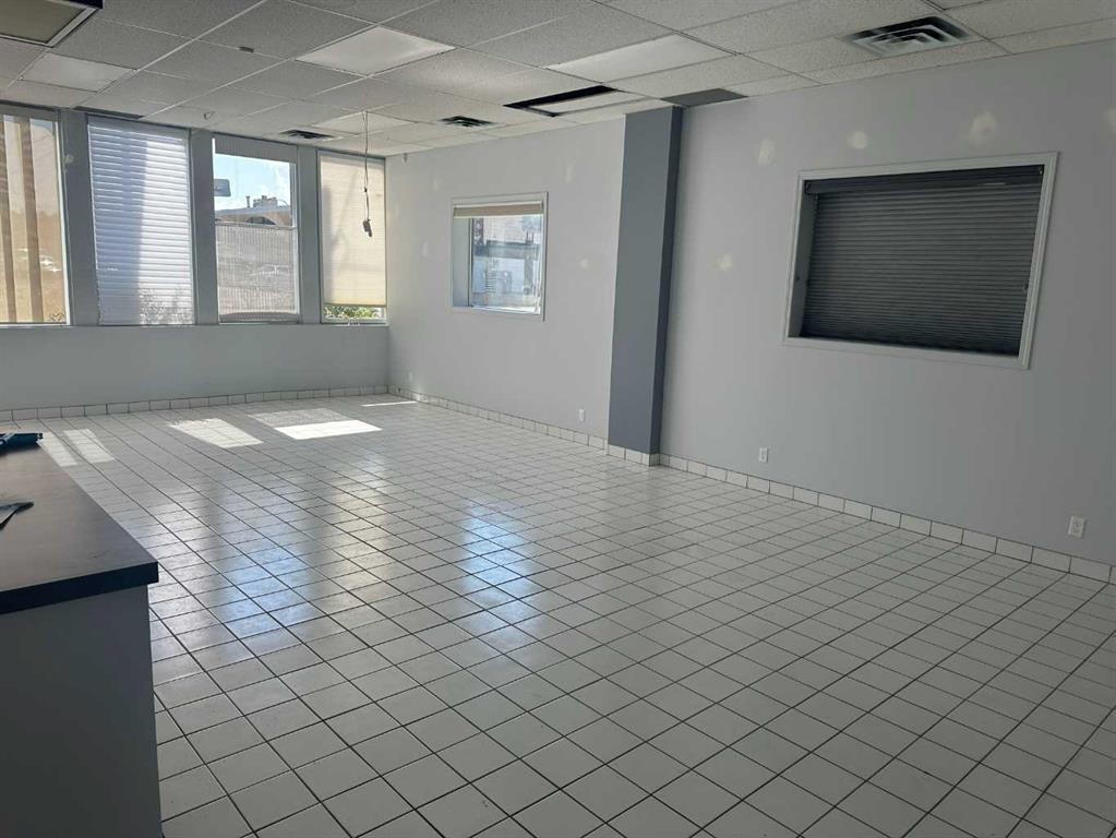 1350 11 Avenue Sw, Calgary, AB