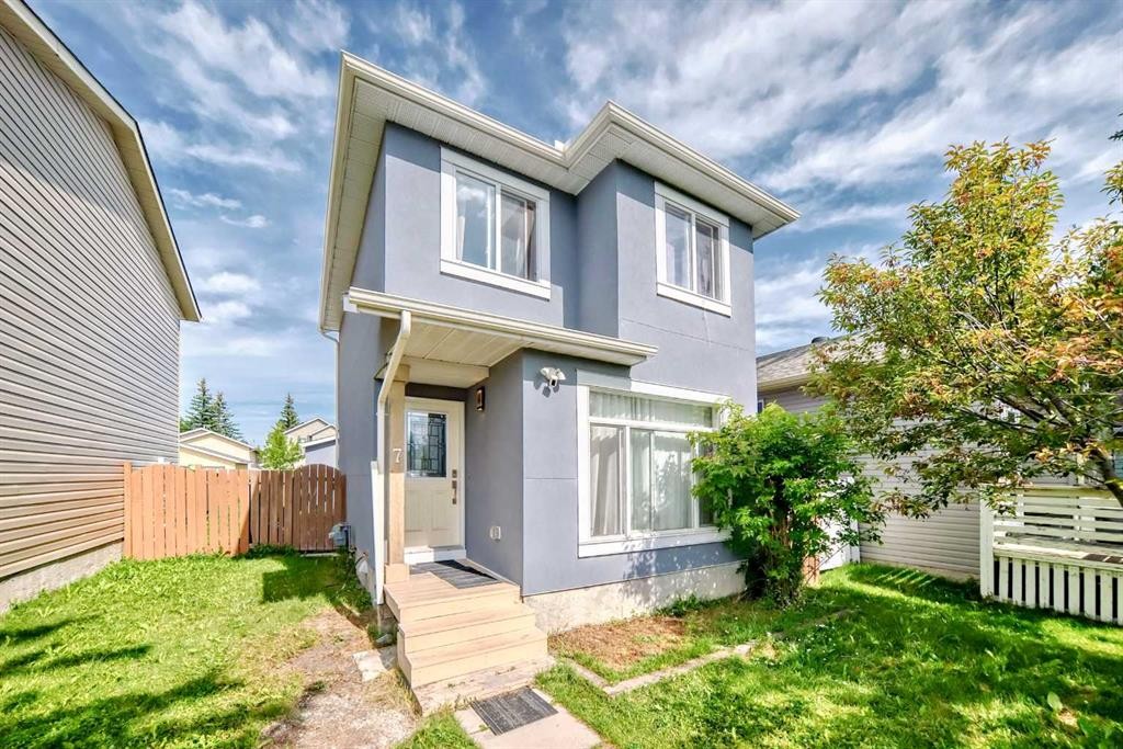 7 Martinview Crescent, Calgary, AB - Outdoor