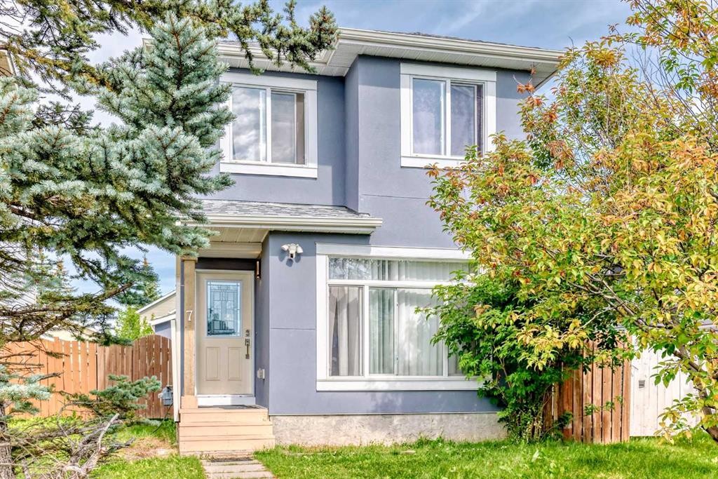 7 Martinview Crescent, Calgary, AB - Outdoor