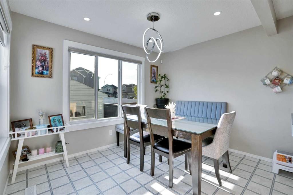 140 Saddlehorn Crescent Ne, Calgary, AB - Indoor Photo Showing Dining Room