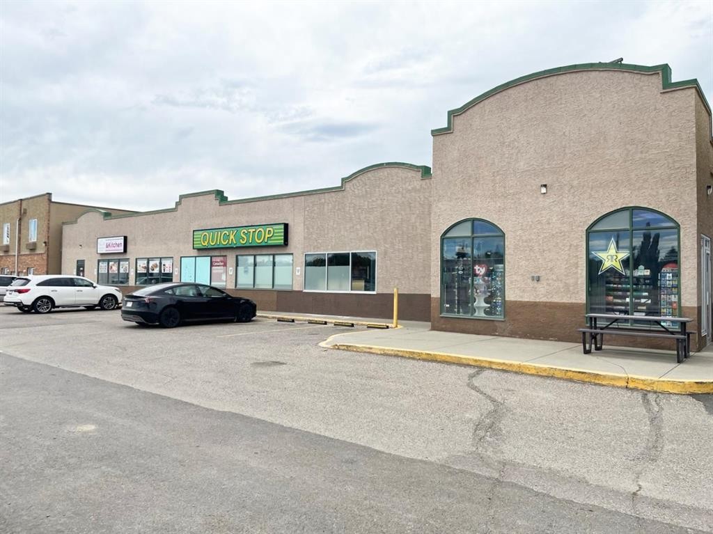 5313 1 Street West, Claresholm, AB