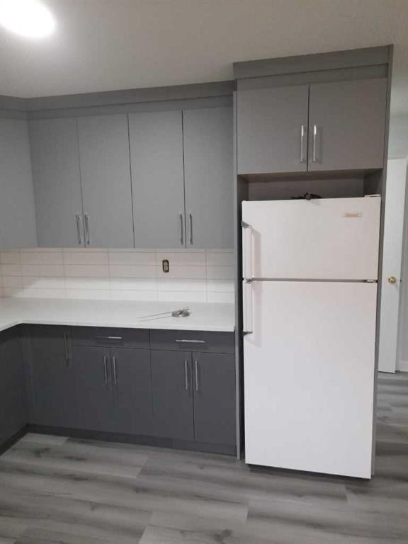 723 5 Street Ne, Calgary, AB - Indoor Photo Showing Other Room