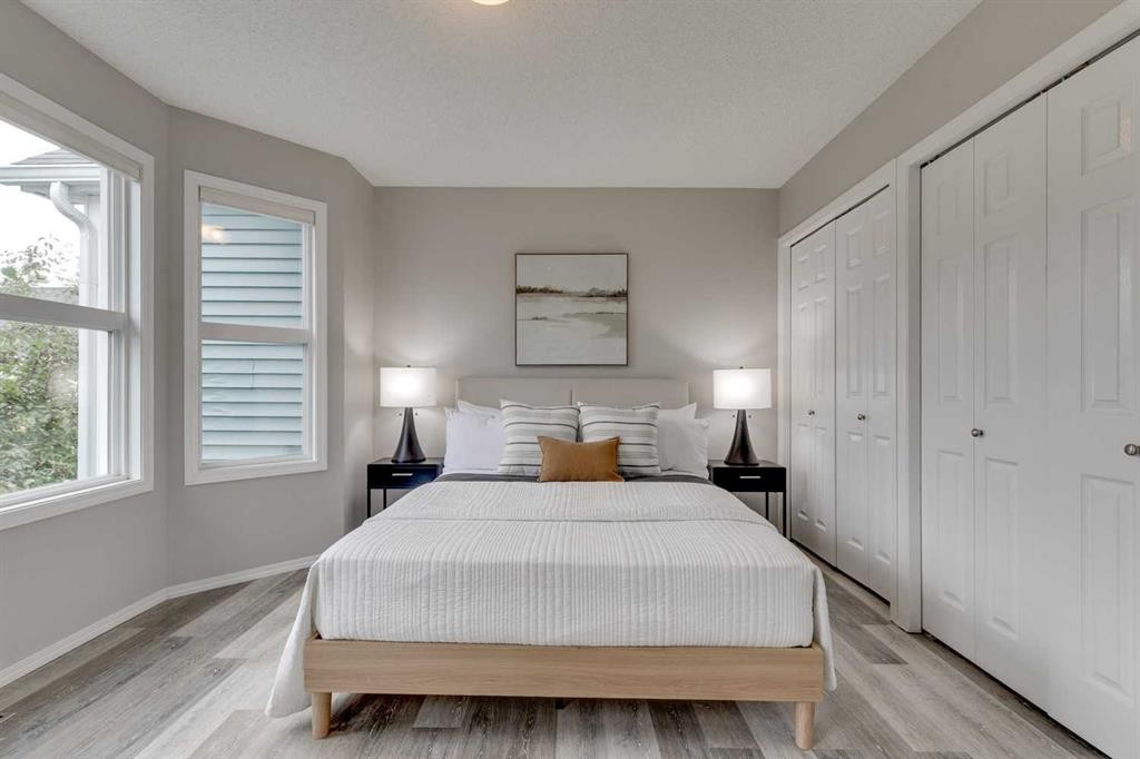 910 Prairie Sound Circle Nw, High River, AB - Indoor Photo Showing Bedroom
