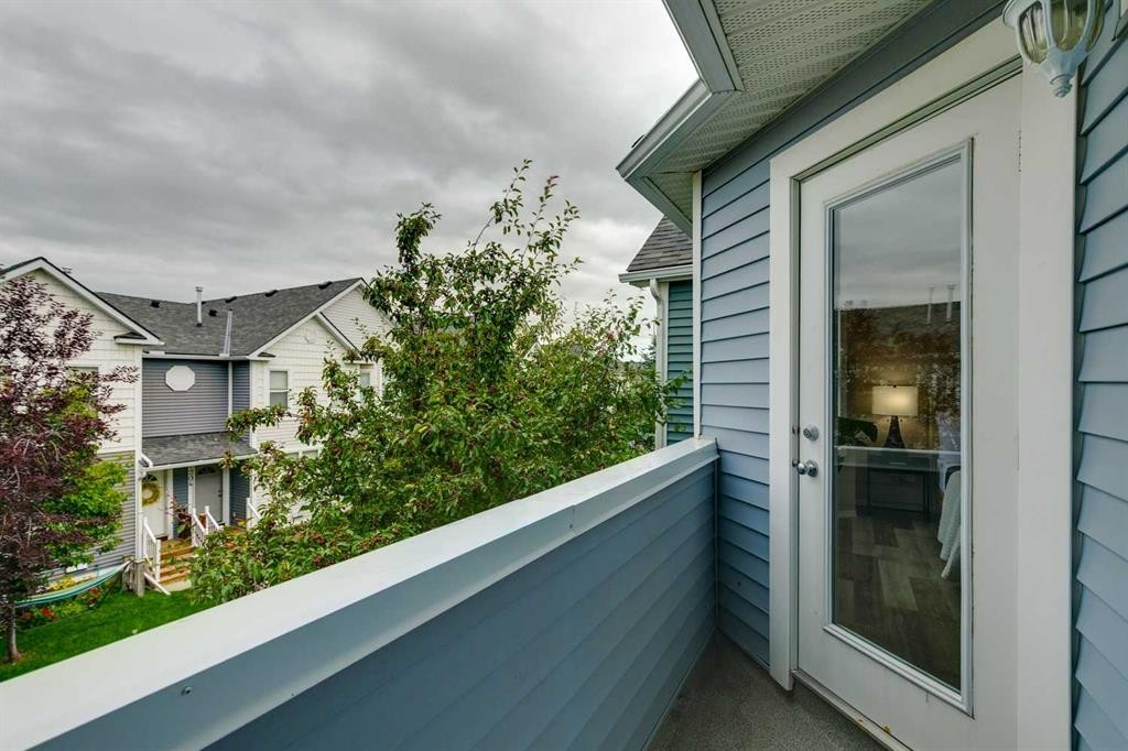 910 Prairie Sound Circle Nw, High River, AB - Outdoor With Exterior