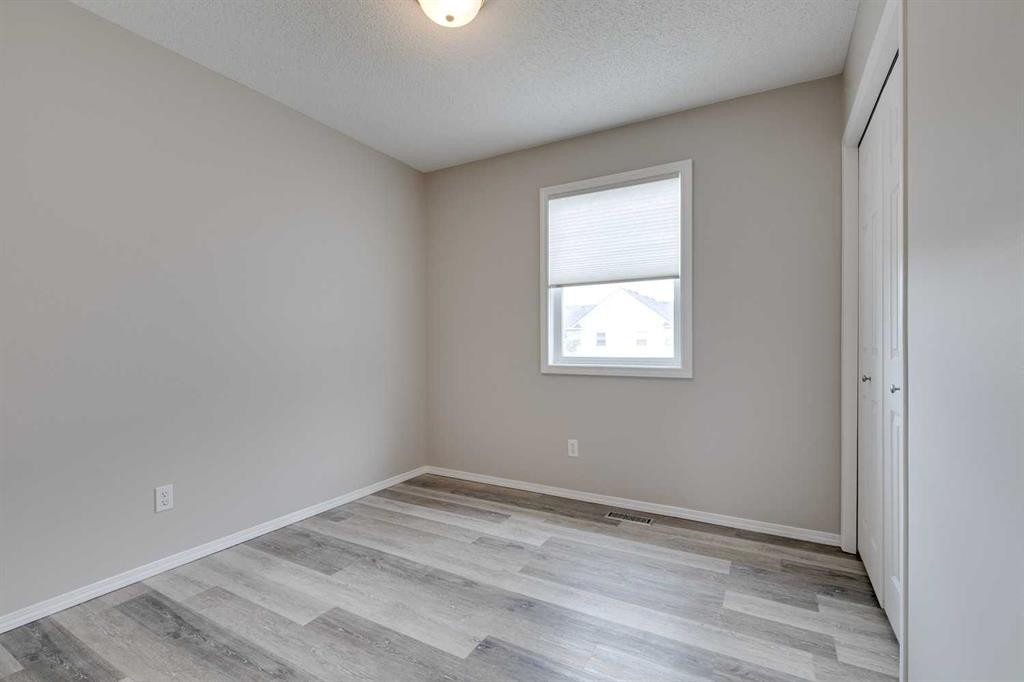 910 Prairie Sound Circle Nw, High River, AB - Indoor Photo Showing Other Room