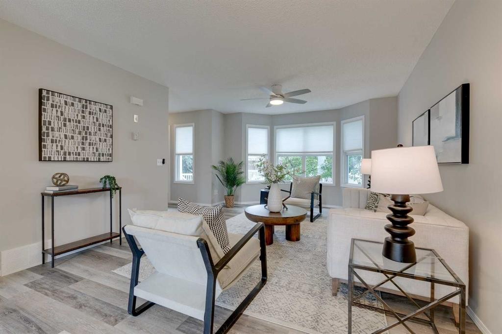 910 Prairie Sound Circle Nw, High River, AB - Indoor