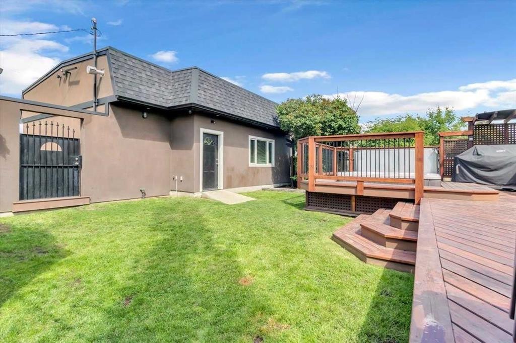 2211 45 Street Se, Calgary, AB - Outdoor With Deck Patio Veranda With Exterior
