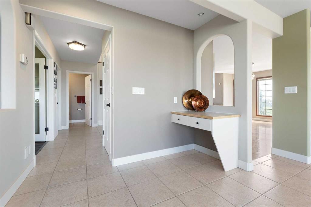 250257 271 Range Road, Rural Rocky View County, AB - Indoor Photo Showing Other Room