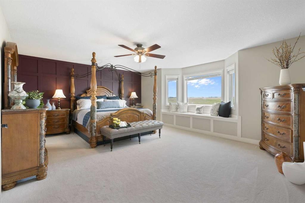 250257 271 Range Road, Rural Rocky View County, AB - Indoor Photo Showing Bedroom