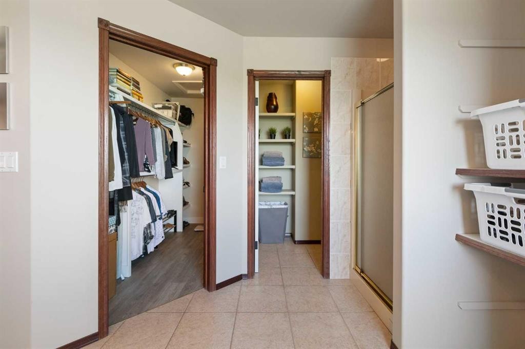 250257 271 Range Road, Rural Rocky View County, AB - Indoor Photo Showing Other Room