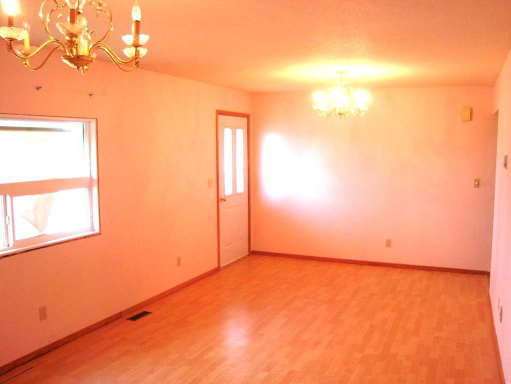 114 School Road, Trochu, AB - Indoor Photo Showing Other Room