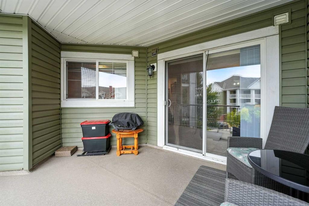3311-10 Prestwick Bay Se, Calgary, AB - Outdoor With Exterior