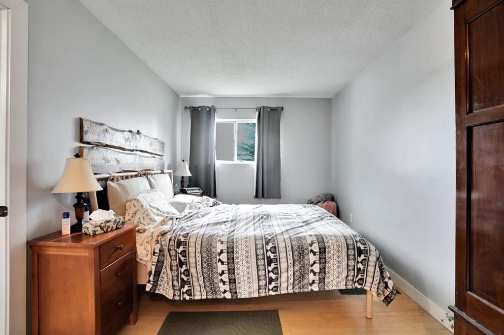 8-1415 Sec 582 Highway, Didsbury, AB