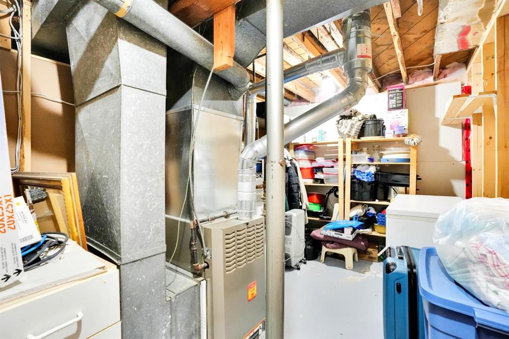 8-1415 Sec 582 Highway, Didsbury, AB