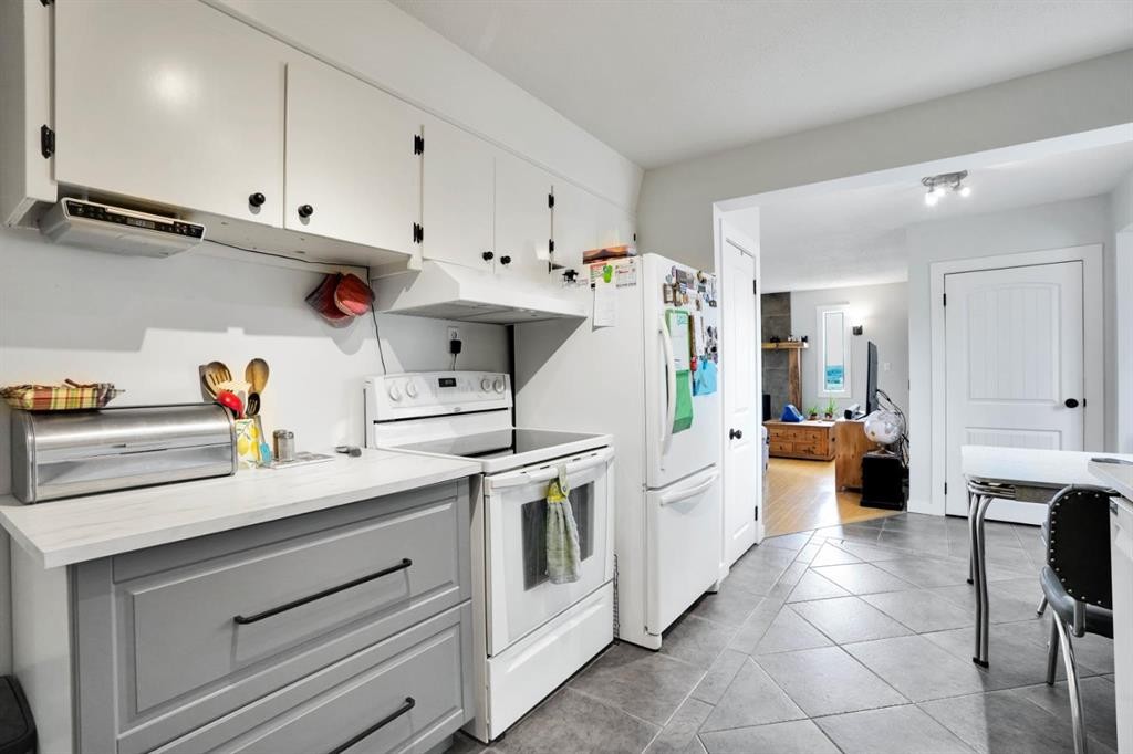 8-1415 Sec 582 Highway, Didsbury, AB