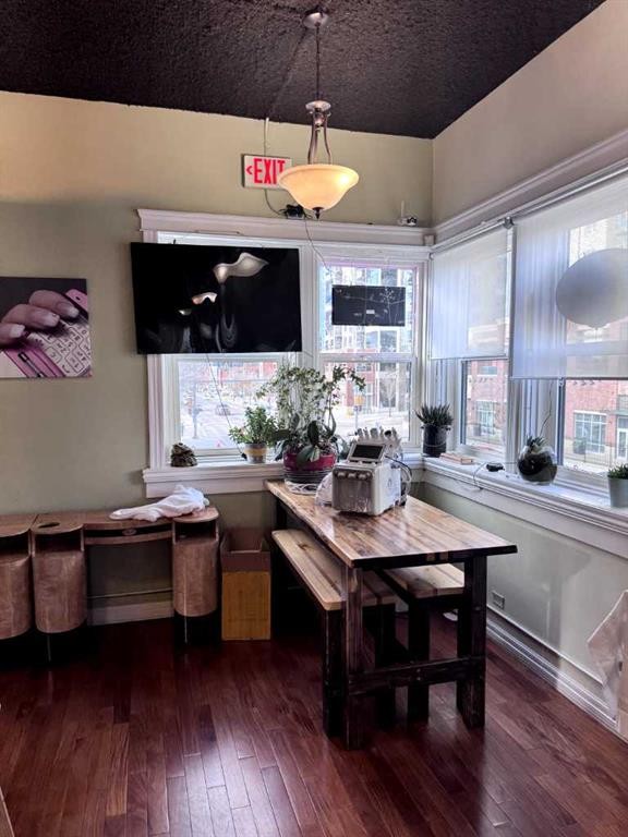 123 Spa Street Se, Calgary, AB