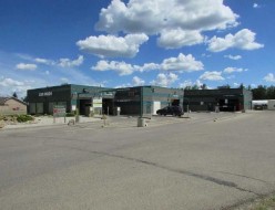 3830 49 Avenue Stony Plain, AB T7Z 2J7