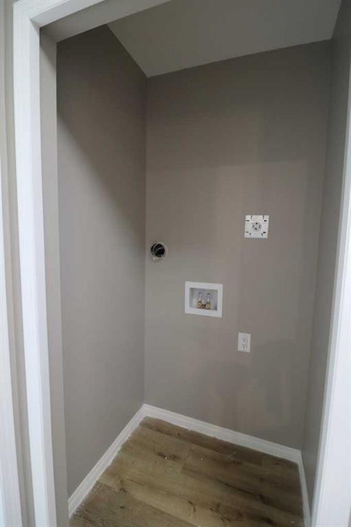 443 Henricks Drive, Irricana, AB - Indoor Photo Showing Other Room