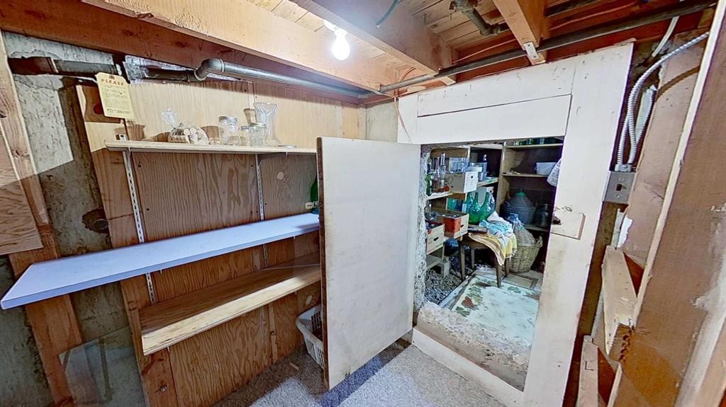 47 Montrose Crescent Ne, Calgary, AB - Indoor