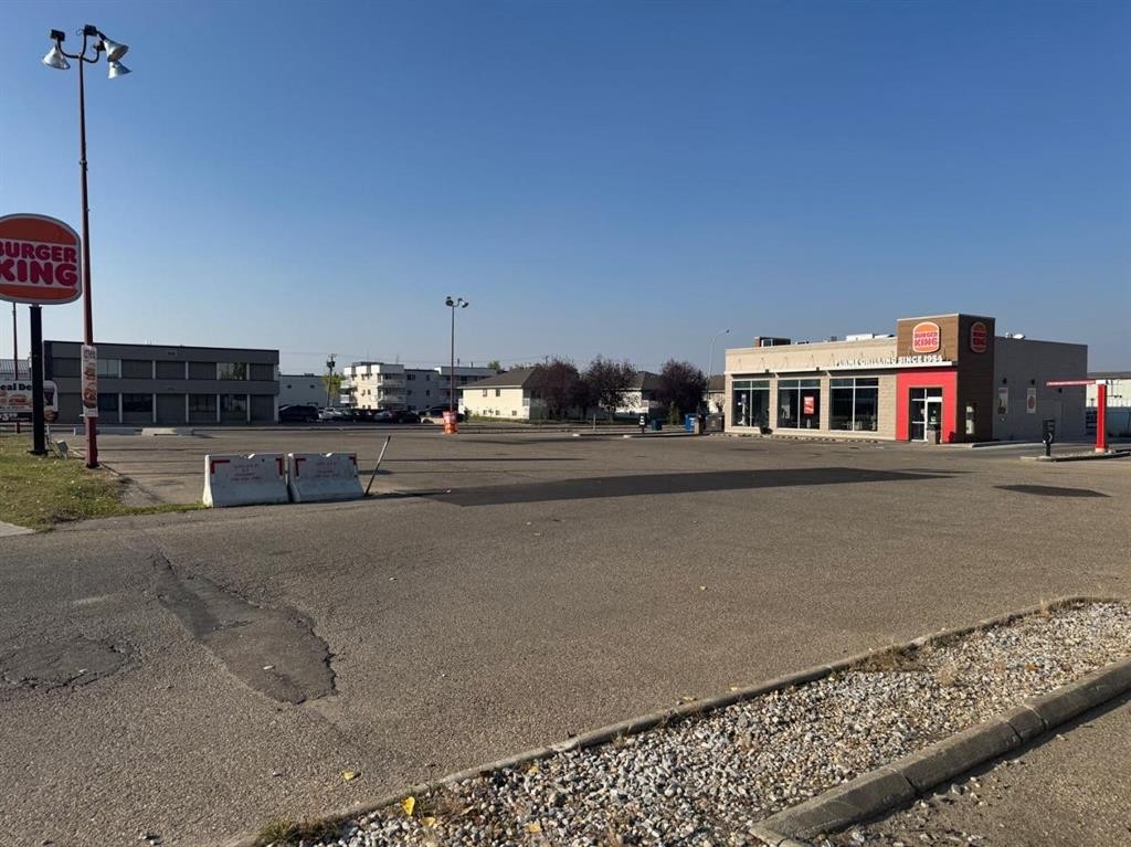 10808 100 Street, Grande Prairie, AB