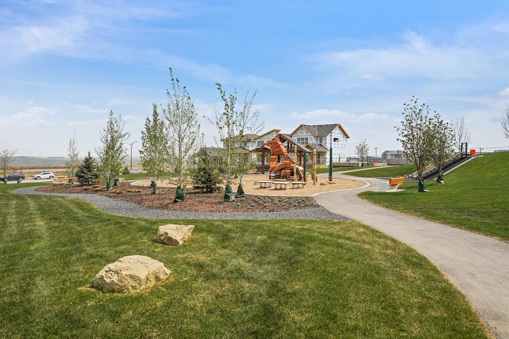 116 Mitchell Walk Nw, Calgary, AB - Outdoor With View