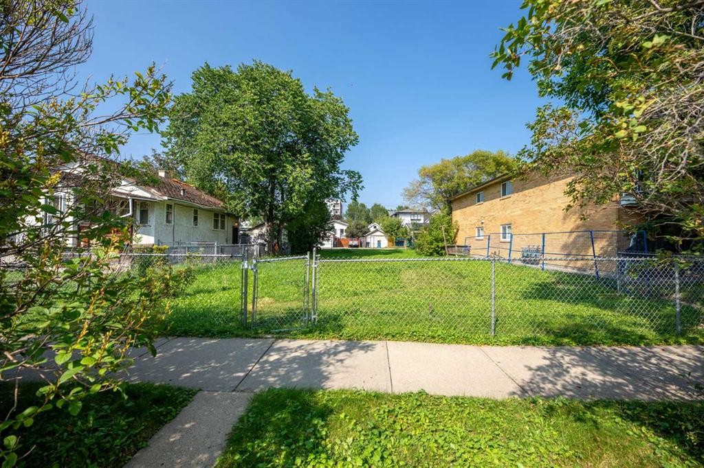 434 14 Avenue Ne, Calgary, AB