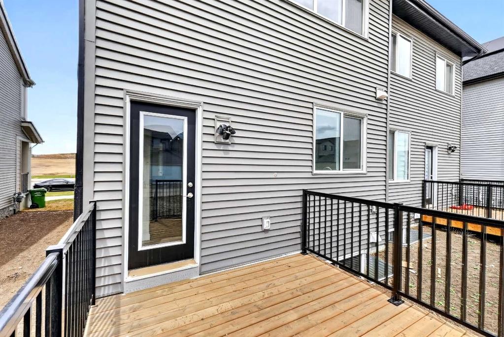 7023 Rangeview Avenue Se, Calgary, AB - Outdoor With Deck Patio Veranda With Exterior