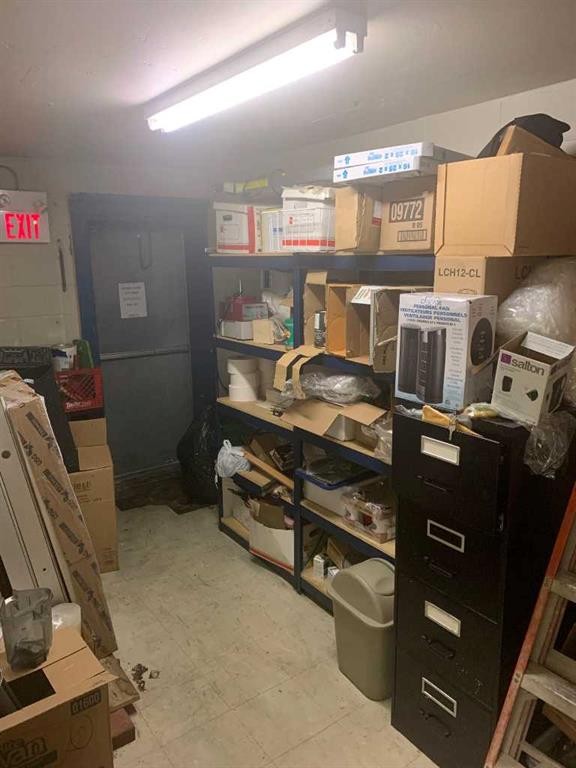 805 East Lake Boulevard, Airdrie, AB