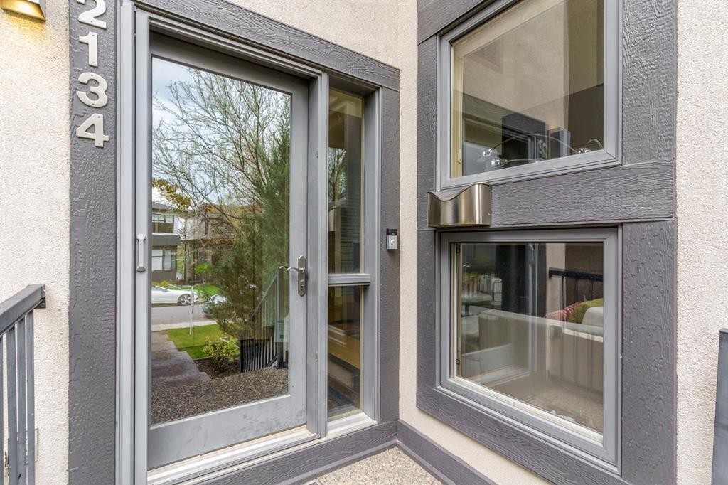 2134 30 Avenue Sw, Calgary, AB - Outdoor With Exterior