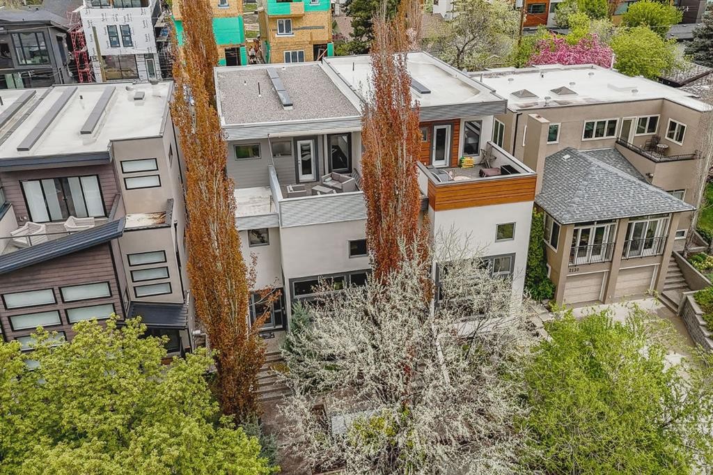 2134 30 Avenue Sw, Calgary, AB - Outdoor