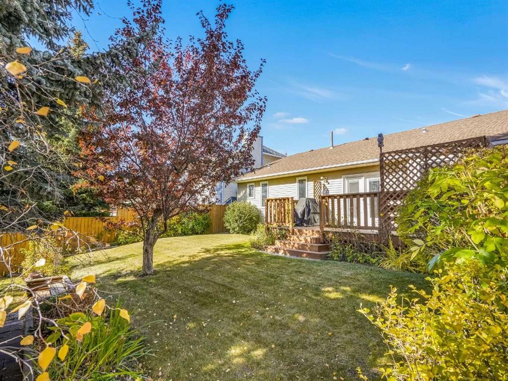 76 Wood Valley Rise Sw, Calgary, AB - Outdoor With Deck Patio Veranda