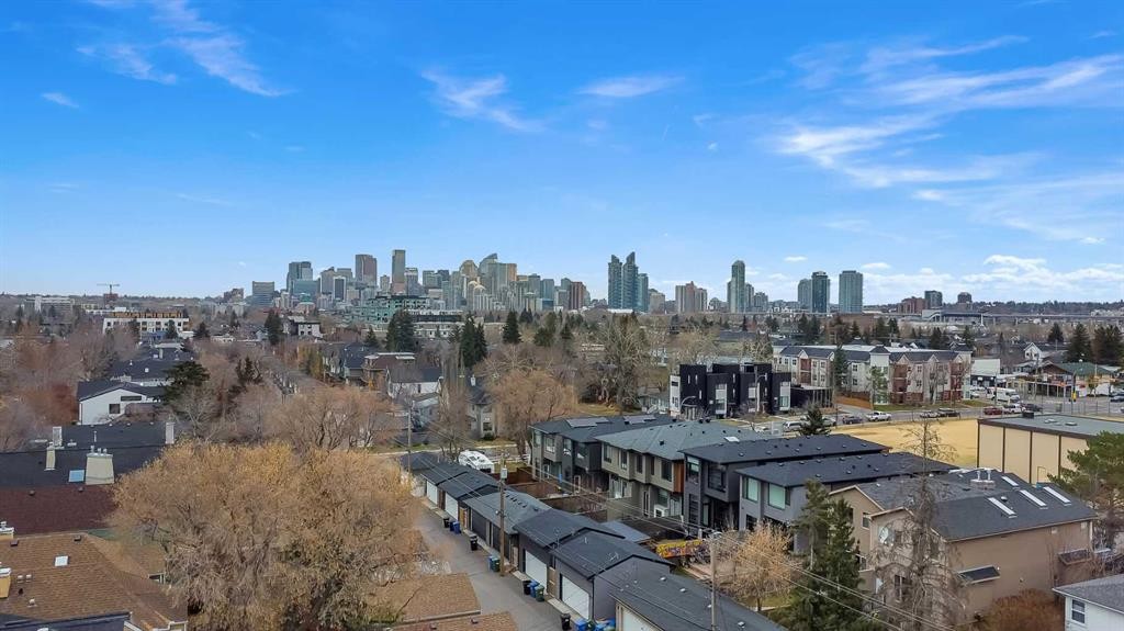 2231 2 Avenue Nw, Calgary, AB - Outdoor With View