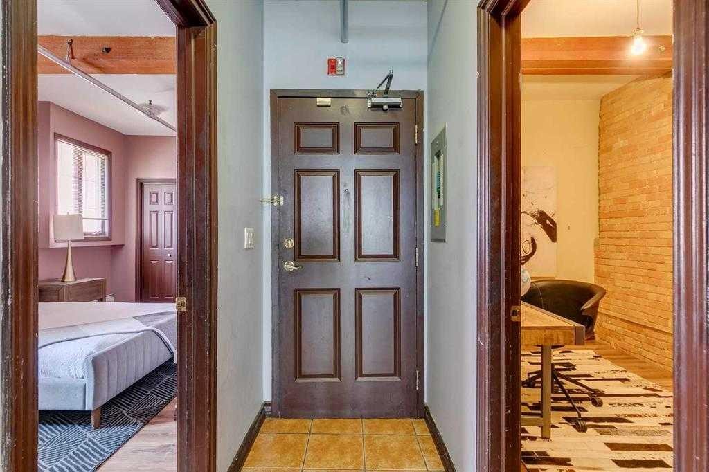 206 11 Avenue Se, Calgary, AB