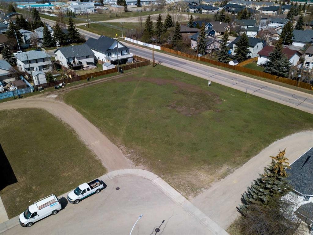 346 Parkview Estates, Strathmore, AB