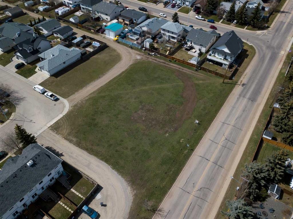 346 Parkview Estates, Strathmore, AB