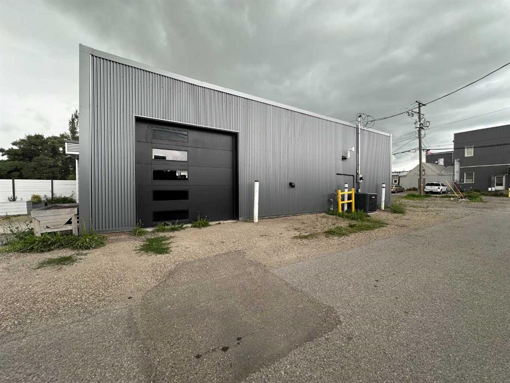 2014 18 Avenue, Didsbury, AB