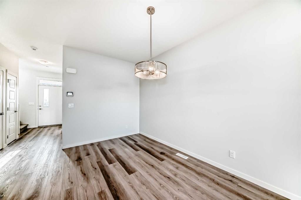 272 Livingston View Nw, Calgary, AB - Indoor Photo Showing Other Room