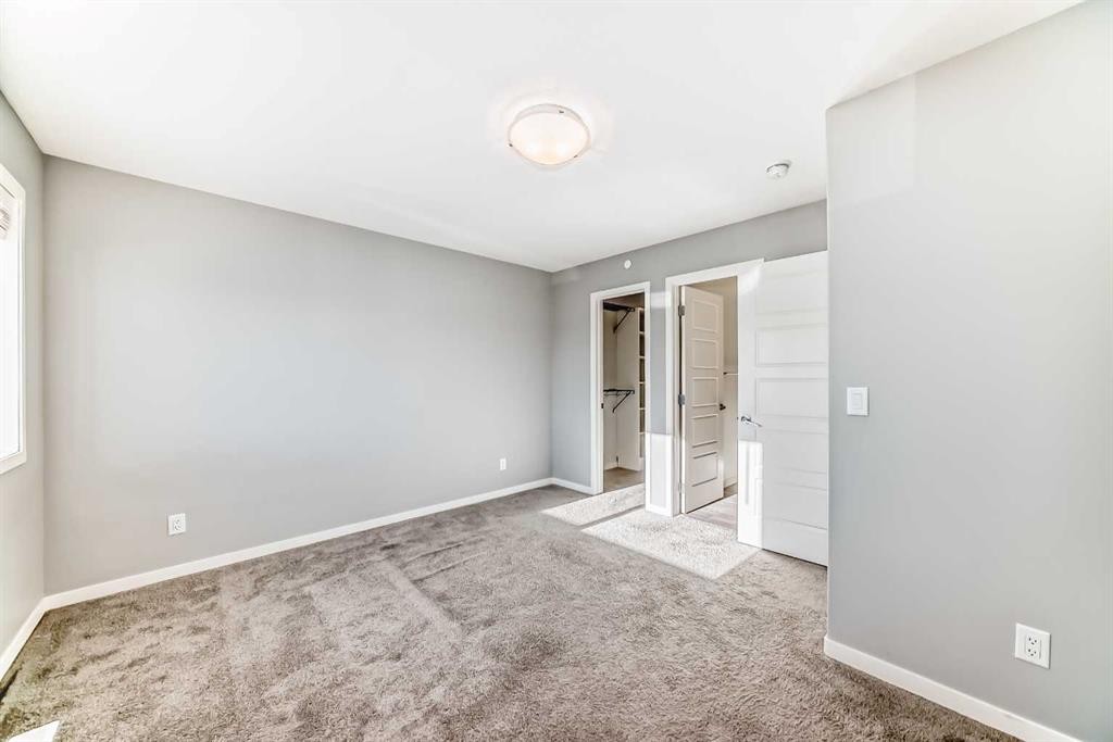 272 Livingston View Nw, Calgary, AB - Indoor Photo Showing Other Room